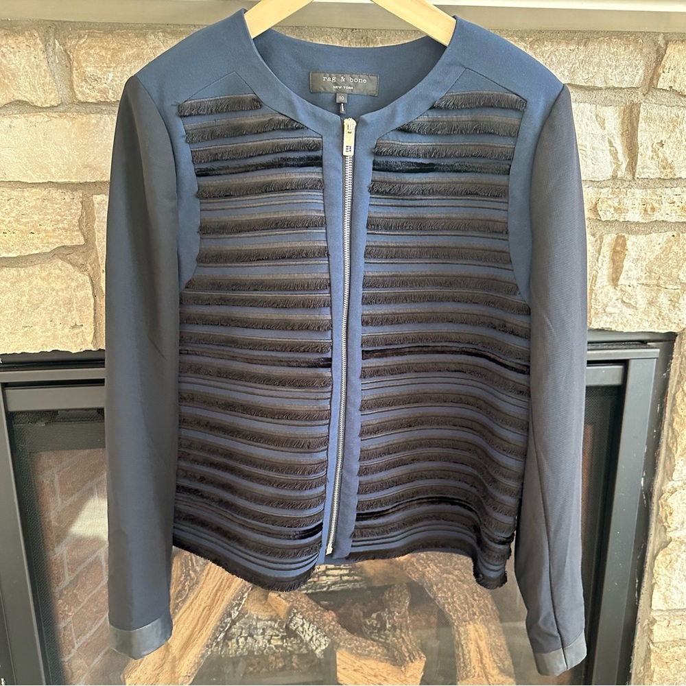 ✨EUC✨Rag & Bone Navy Black zip-up blazer with fringe stripe detailing Size 10